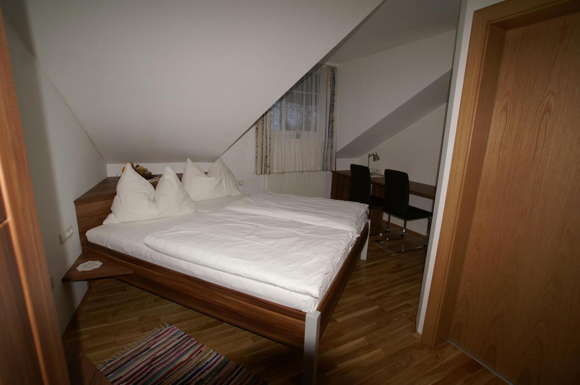 Gasthof Zur Post Hinterstoder Room photo
