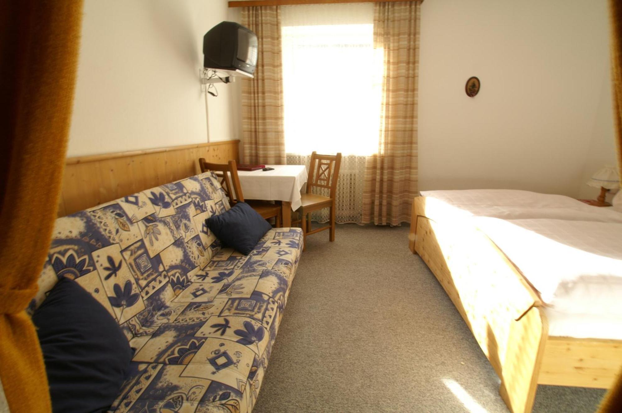 Gasthof Zur Post Hinterstoder Room photo